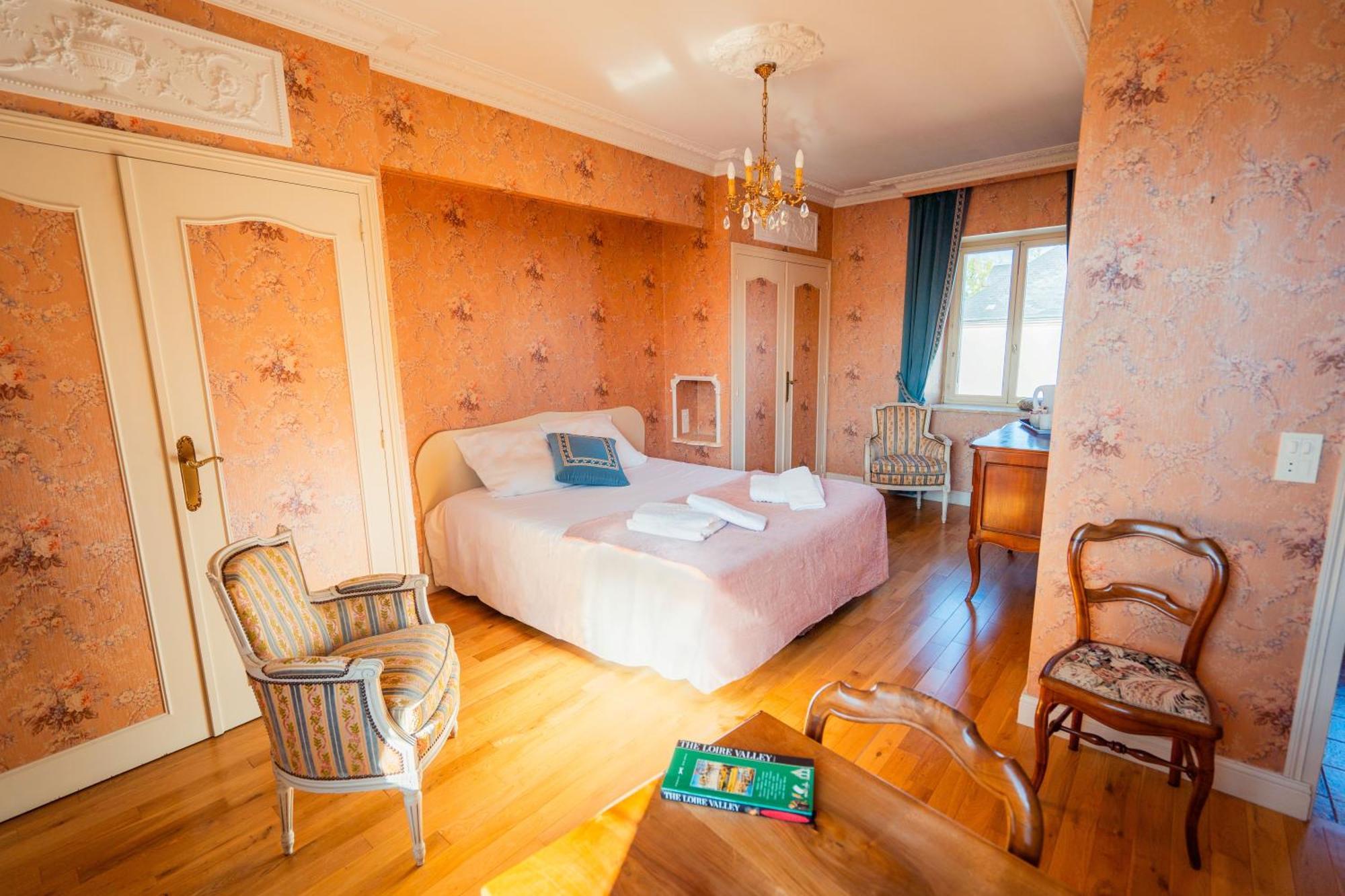 Hotel Relais Saint Jacques Amboise Esterno foto